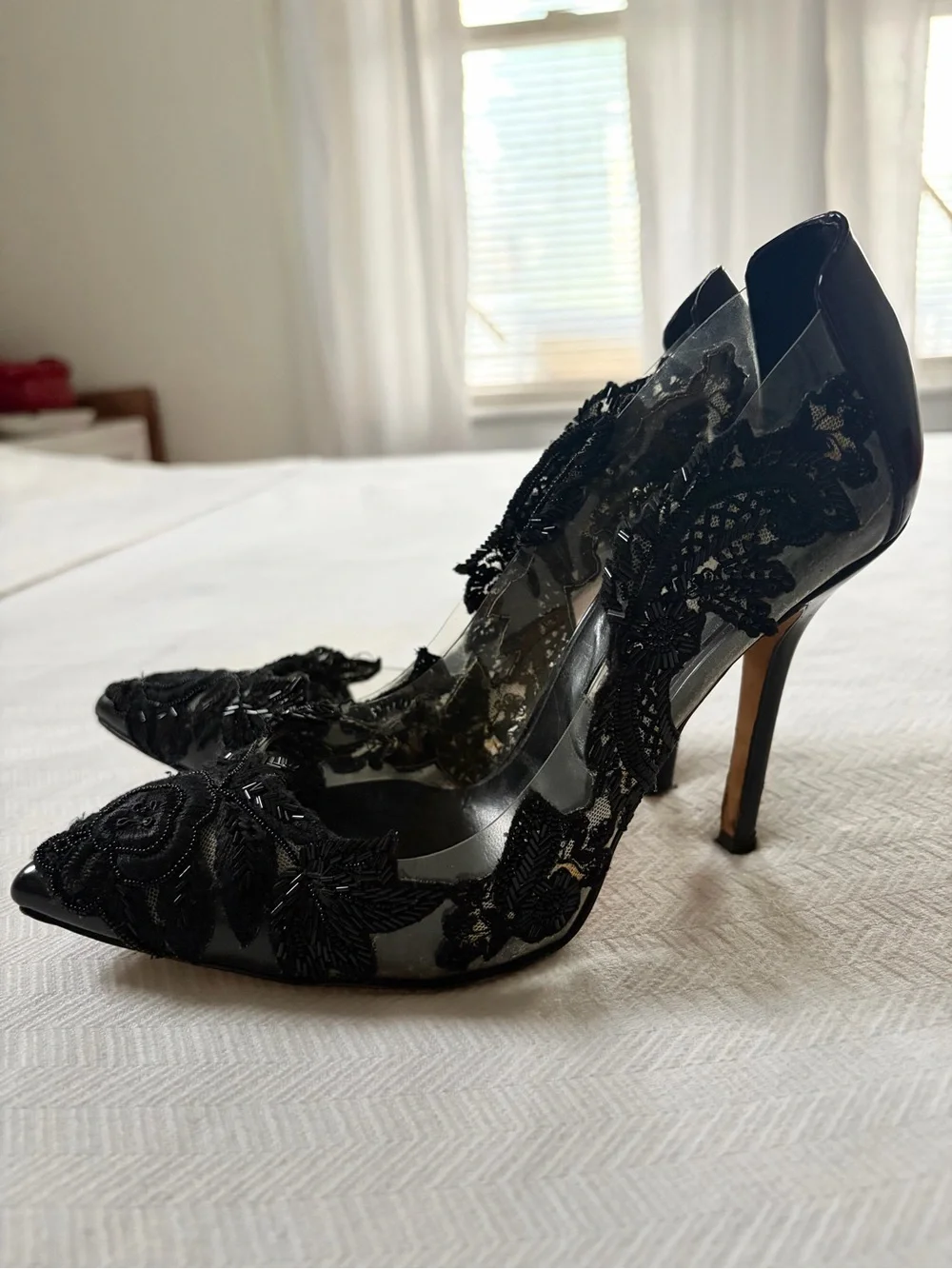 Oscar De La Renta Black Lace Pointed-Toe High Heels